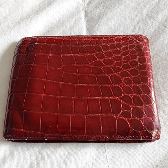 Tiffany and Co Vintage Genuine Crocodile Red Leather Bi-Fold Wallet - Picture 1 of 11